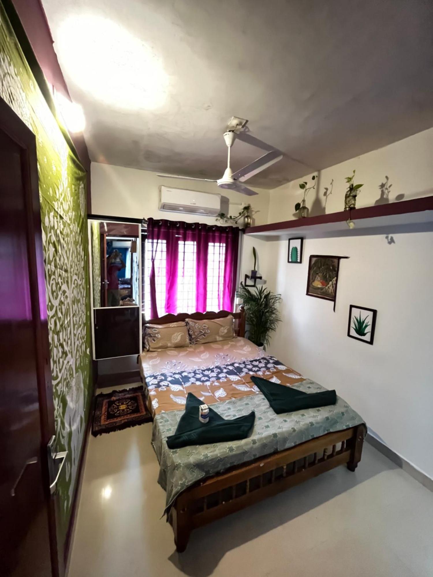 Homestay Beachaholic *