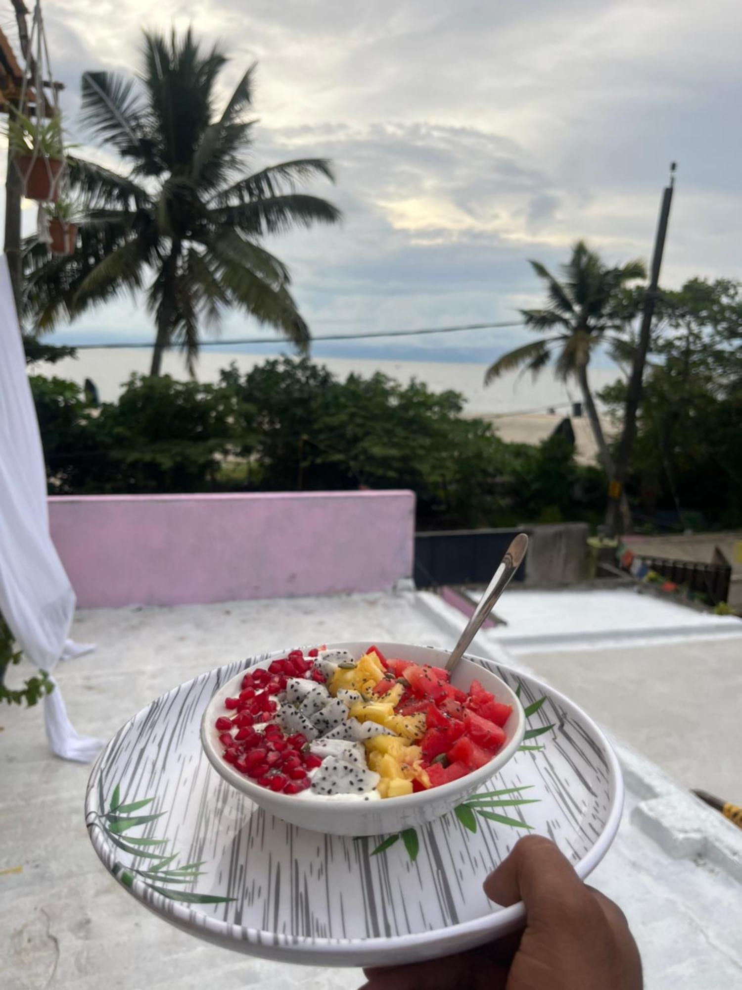Homestay Beachaholic *