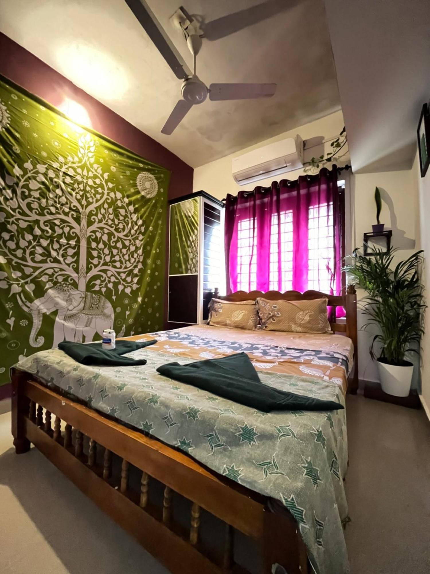 Beachaholic Alappuzha